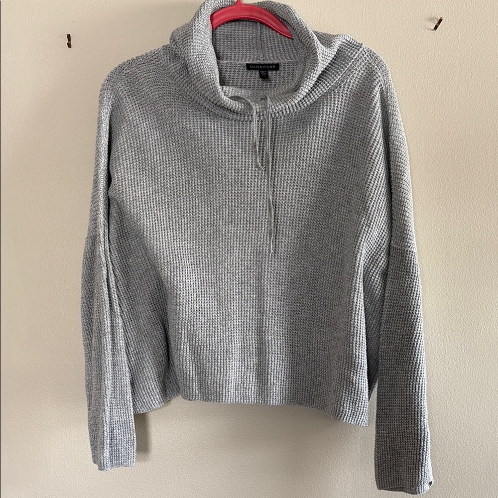 Gray Women's Waffle Top